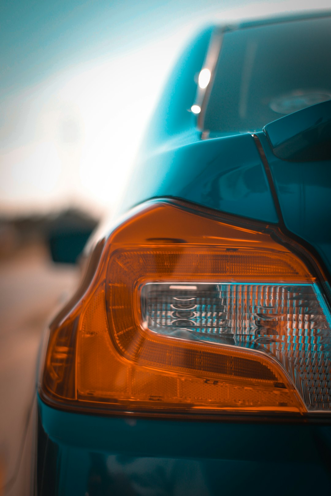 blue car with orange light