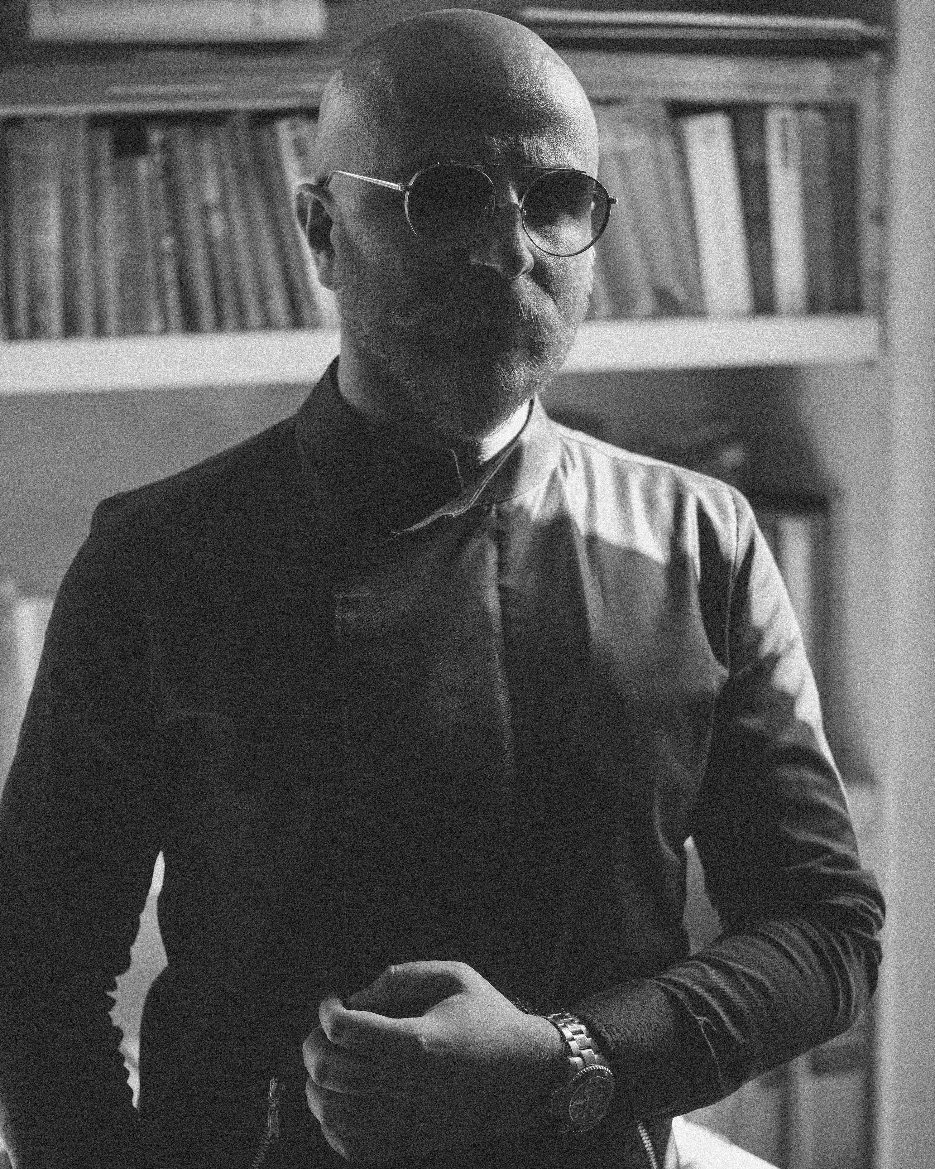 Photo by behrouzsasani