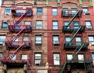 brown concrete building during daytime
