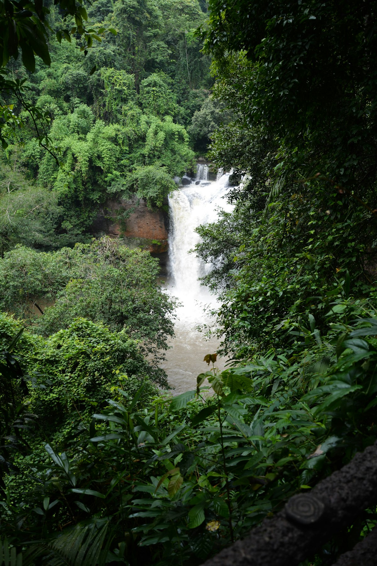 Cachoeira tropical estilo Na Muang, Koh Samui