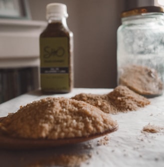 tesco garlic powder on white table