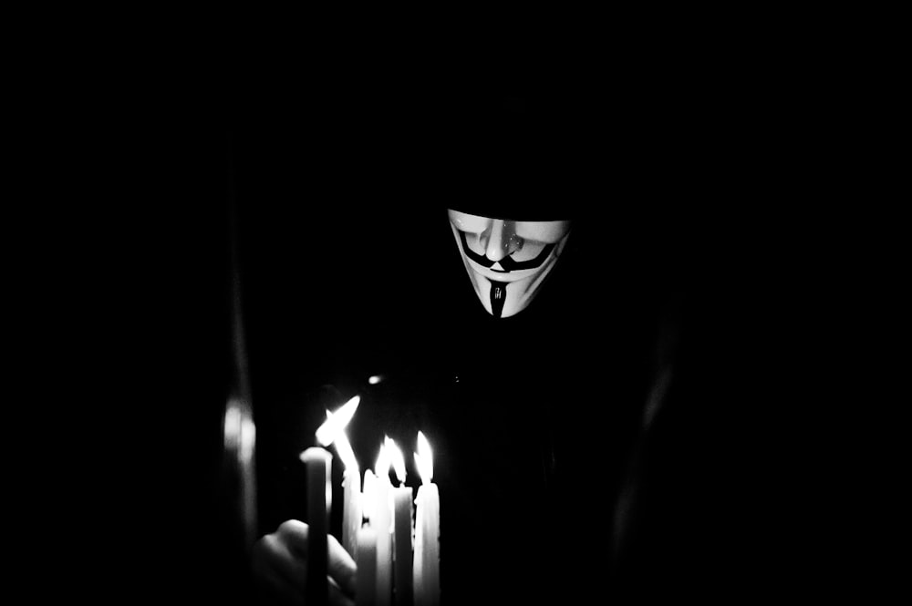 Download Cool Dark Anonymous Profile Picture