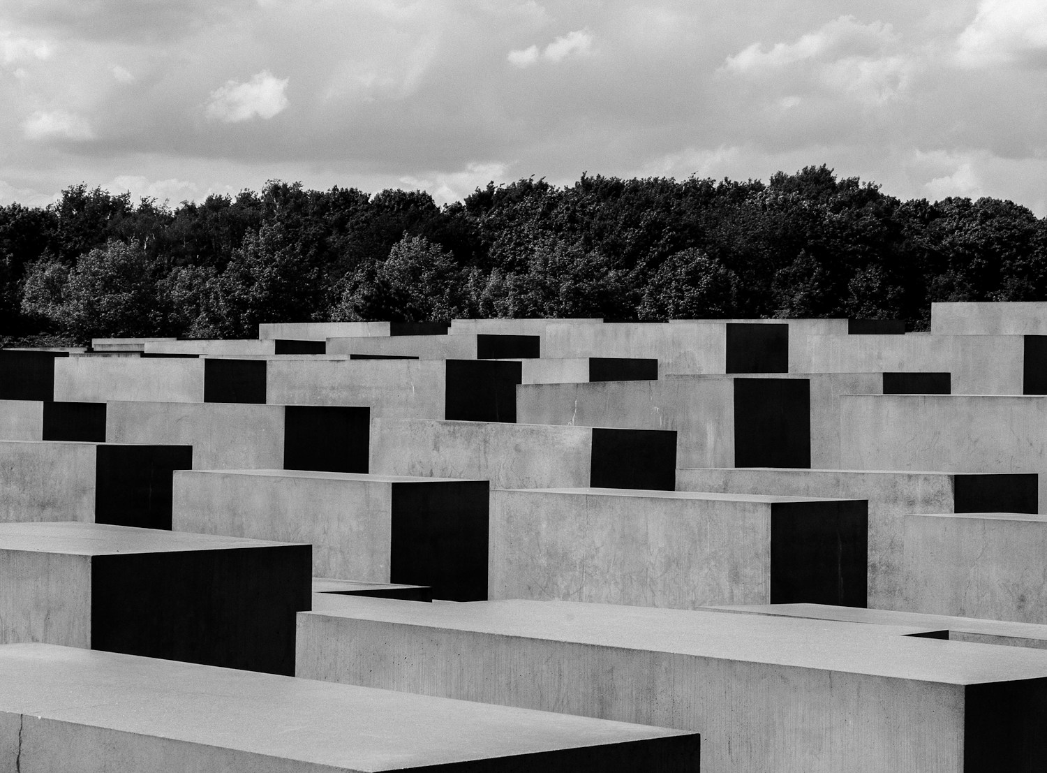 Car being repaired in the workshop
