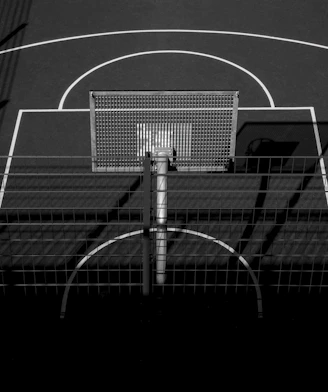 white and black basketball hoop