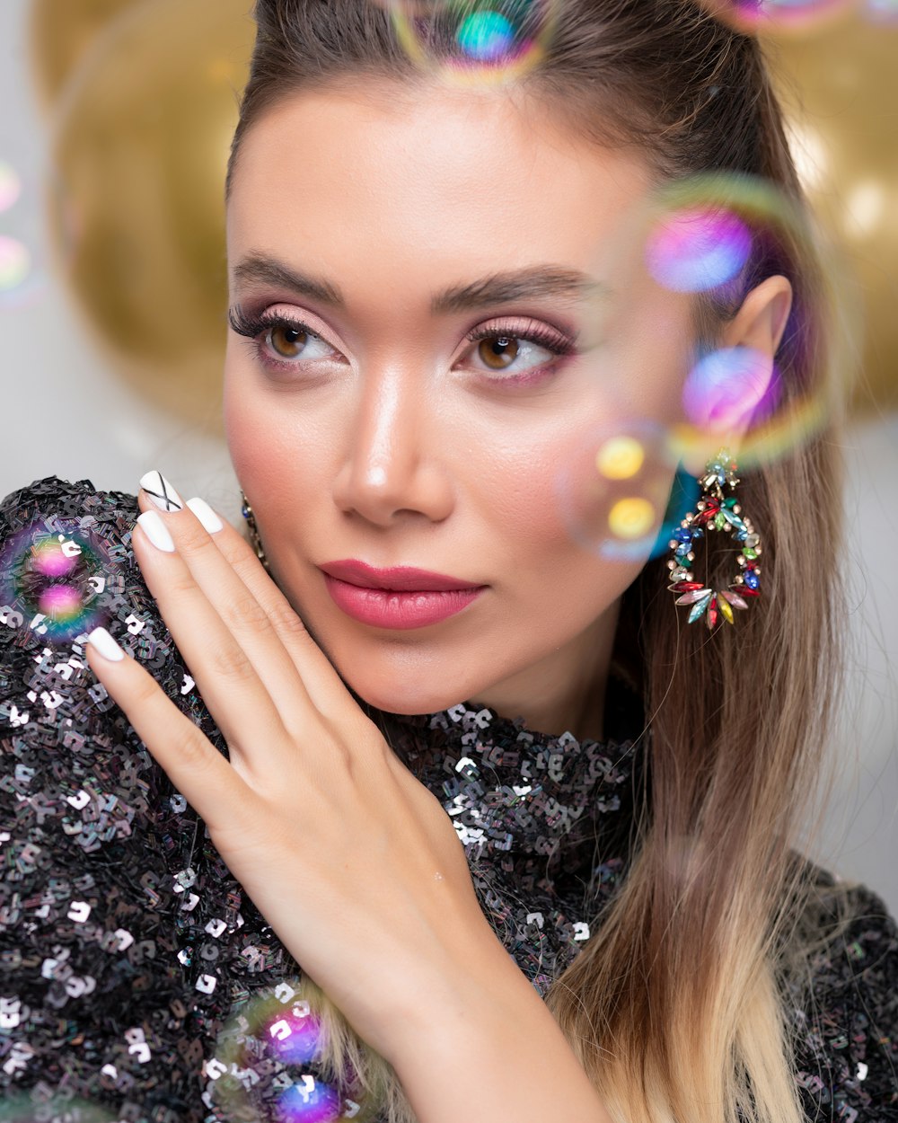 woman with silver and blue glitter hair