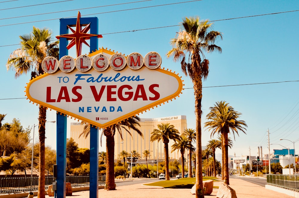 welcome to fabulous las vegas nevada signage - utah national parks road trip