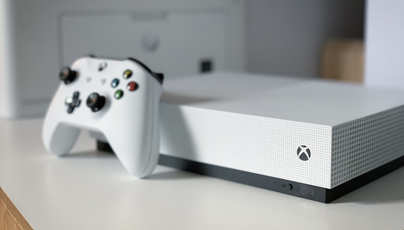 Xbox Series X - Image 3
