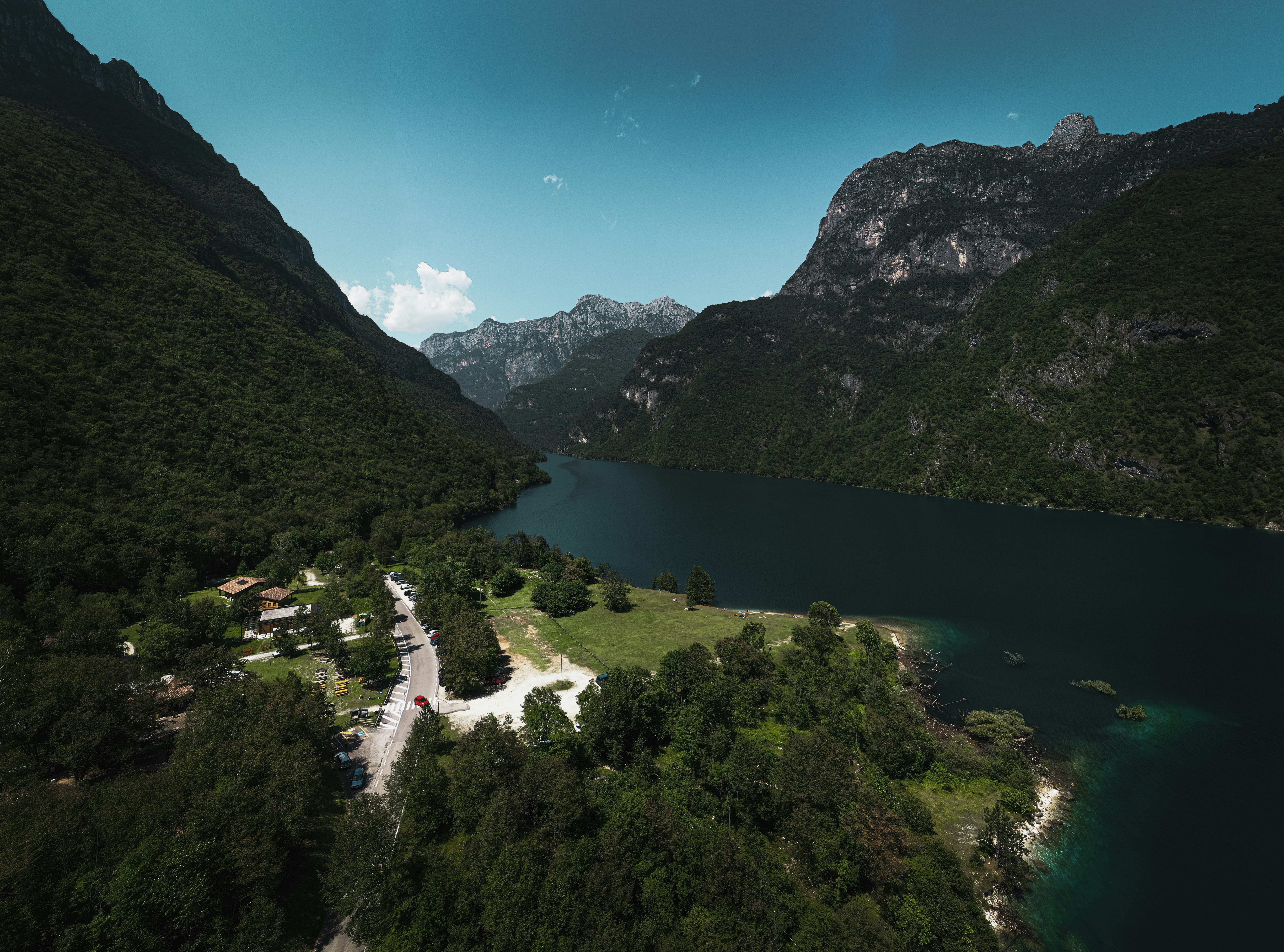 Photo by niclasmoser