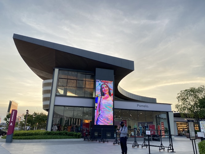 Outlet Mall Valet Parking Solutions