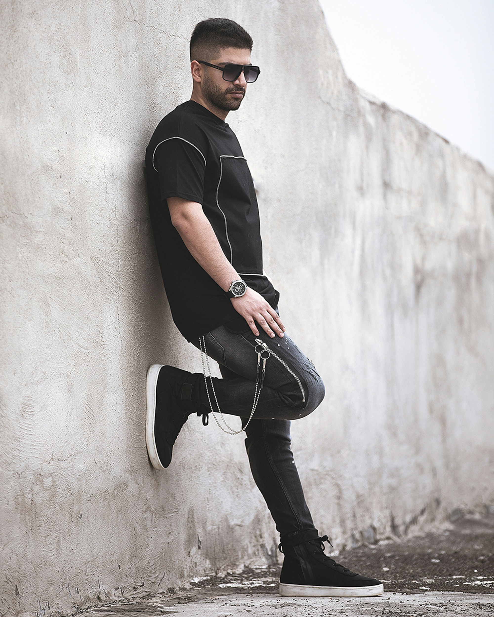 Photo by behrouzsasani