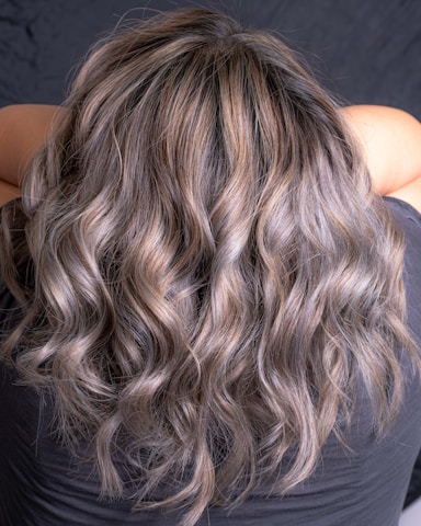 Balayage dimensional hair color technique