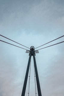 A panoramic view of a construction site showcasing akkora's electrical suspension solutions in action.