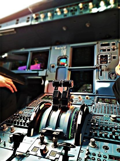 airbus a320 cockpit