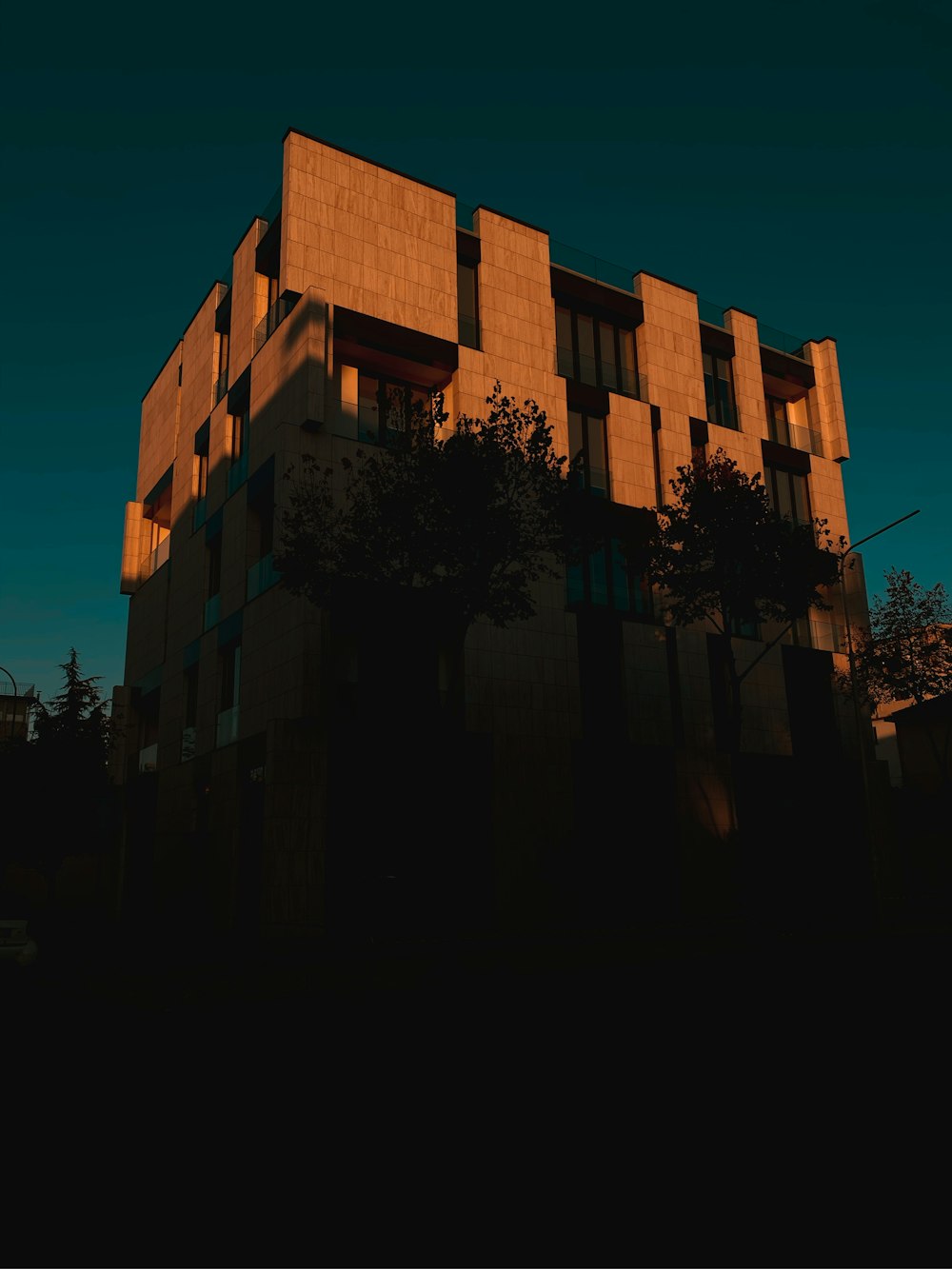 brown concrete building during daytime