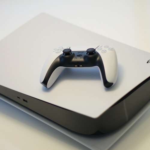 Mobile Gaming Trigger Controller