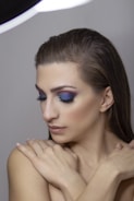 woman with blue eyes and brown hair