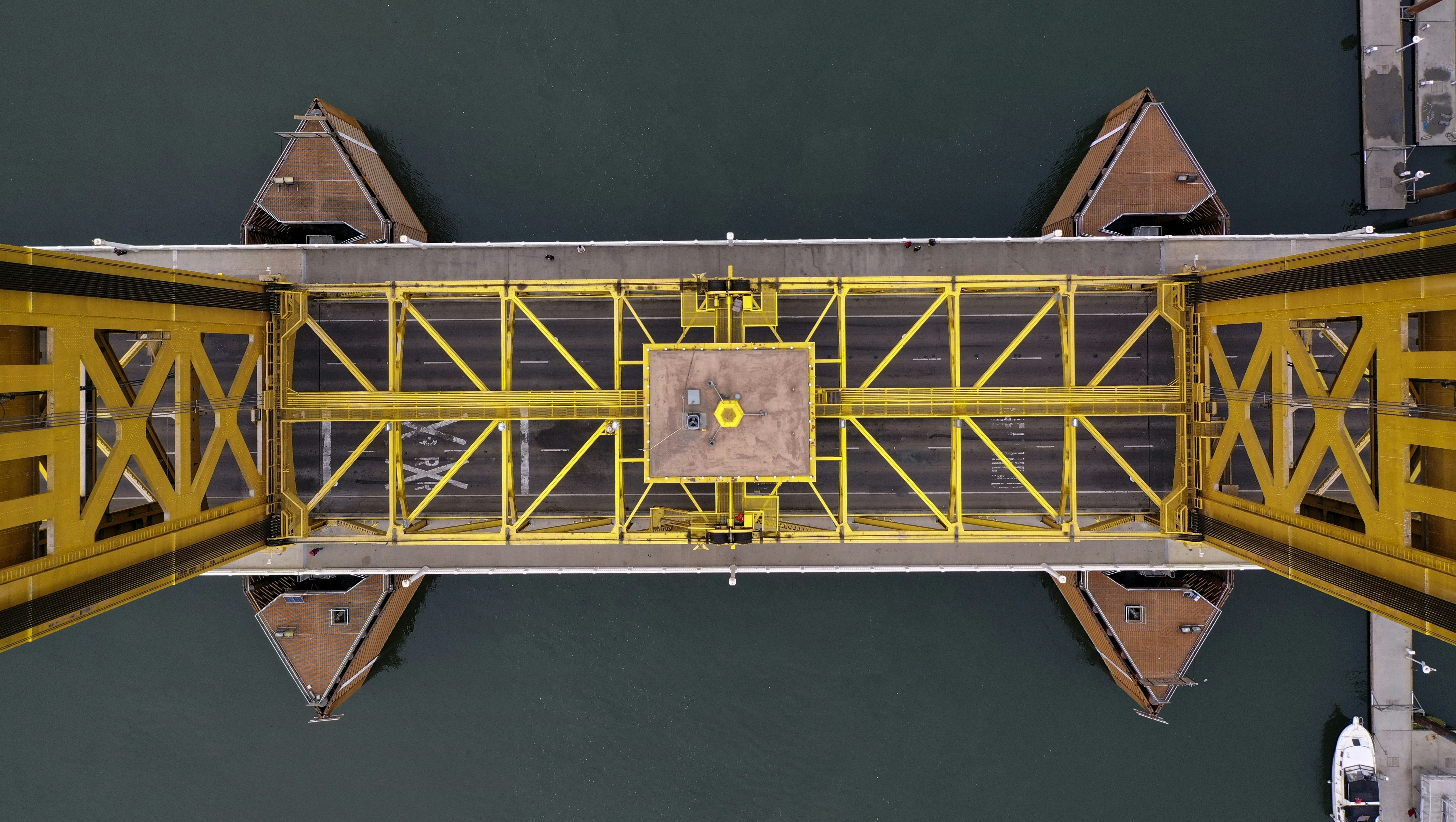 Photo by leo_visions_