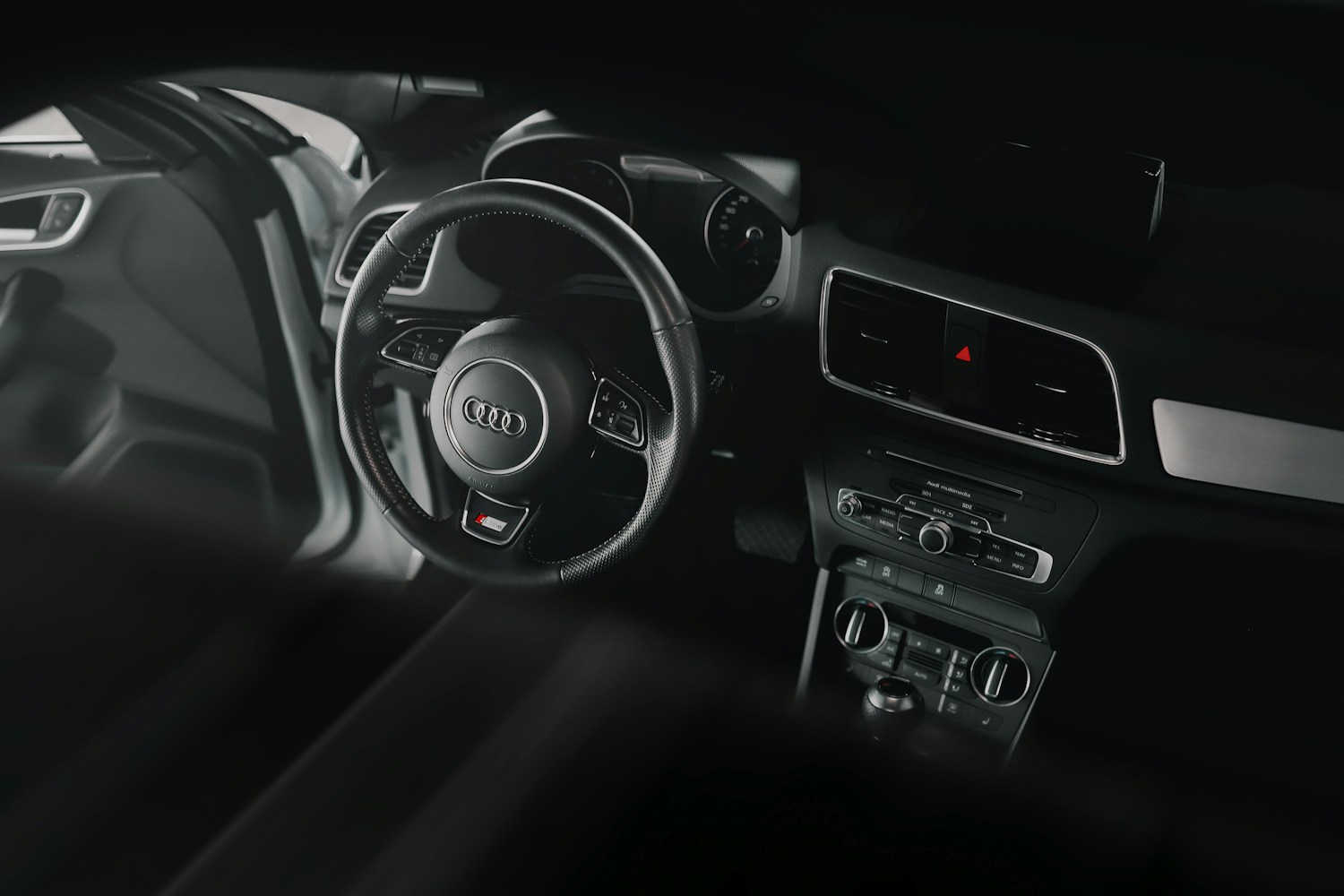 Trusted Dealers Image