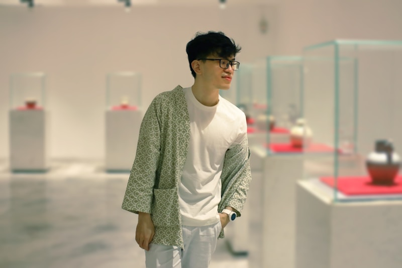 Casual charm in green long sleeve