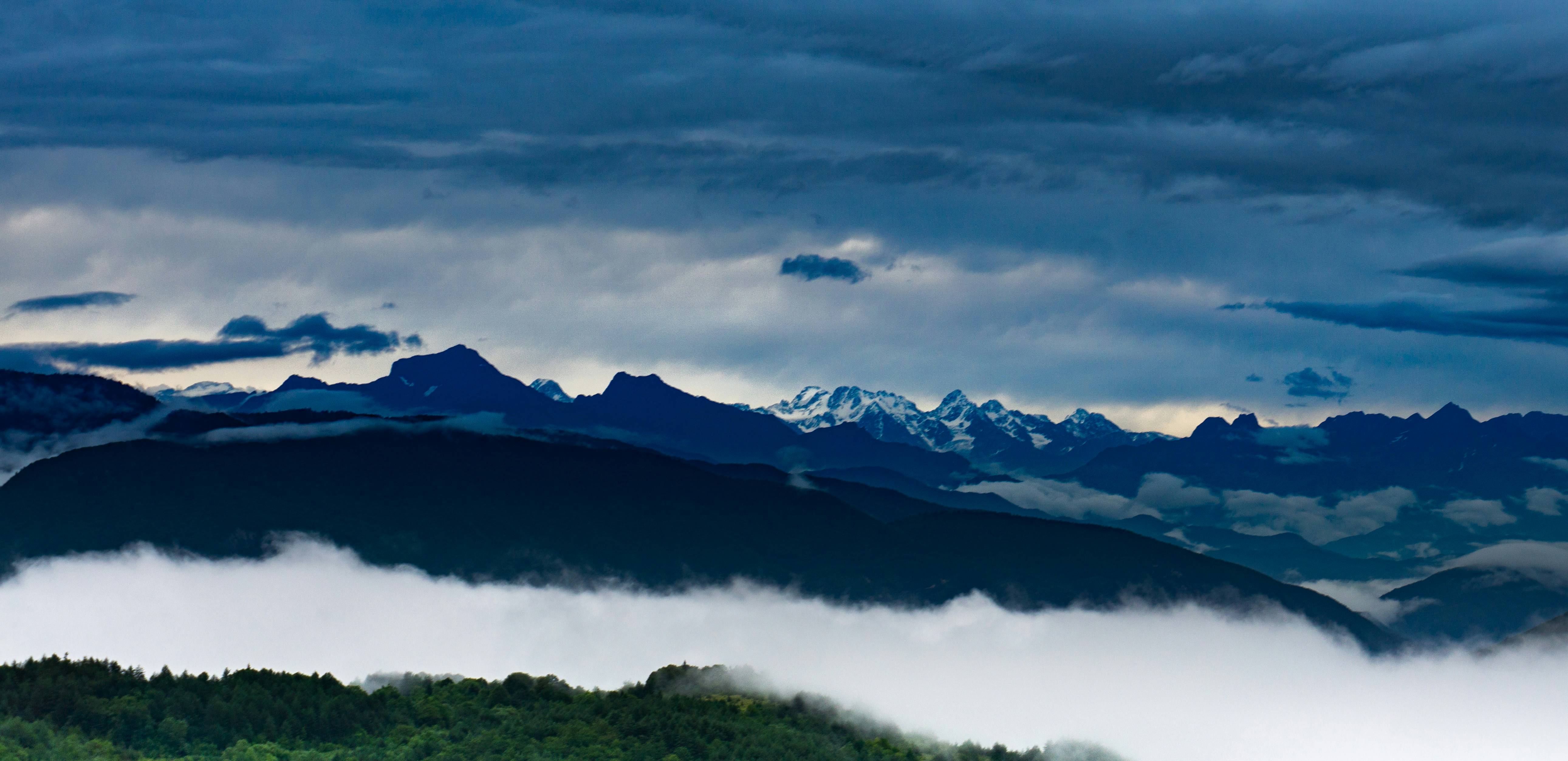 Door-to-door ride from Tbilisi to Oni