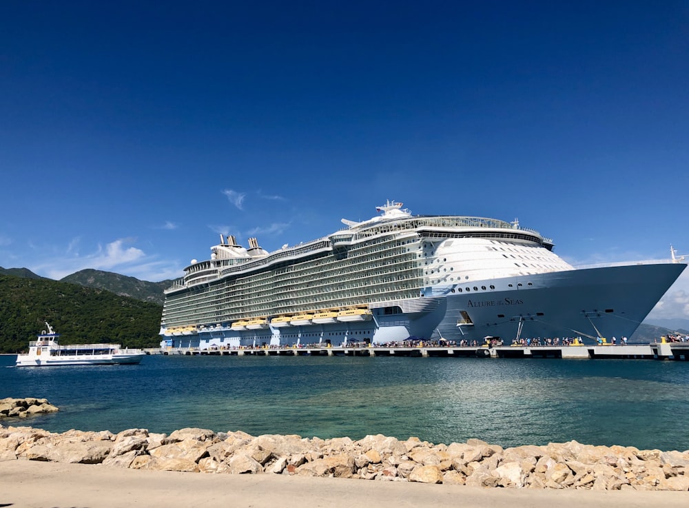 white cruise ship on sea during daytime