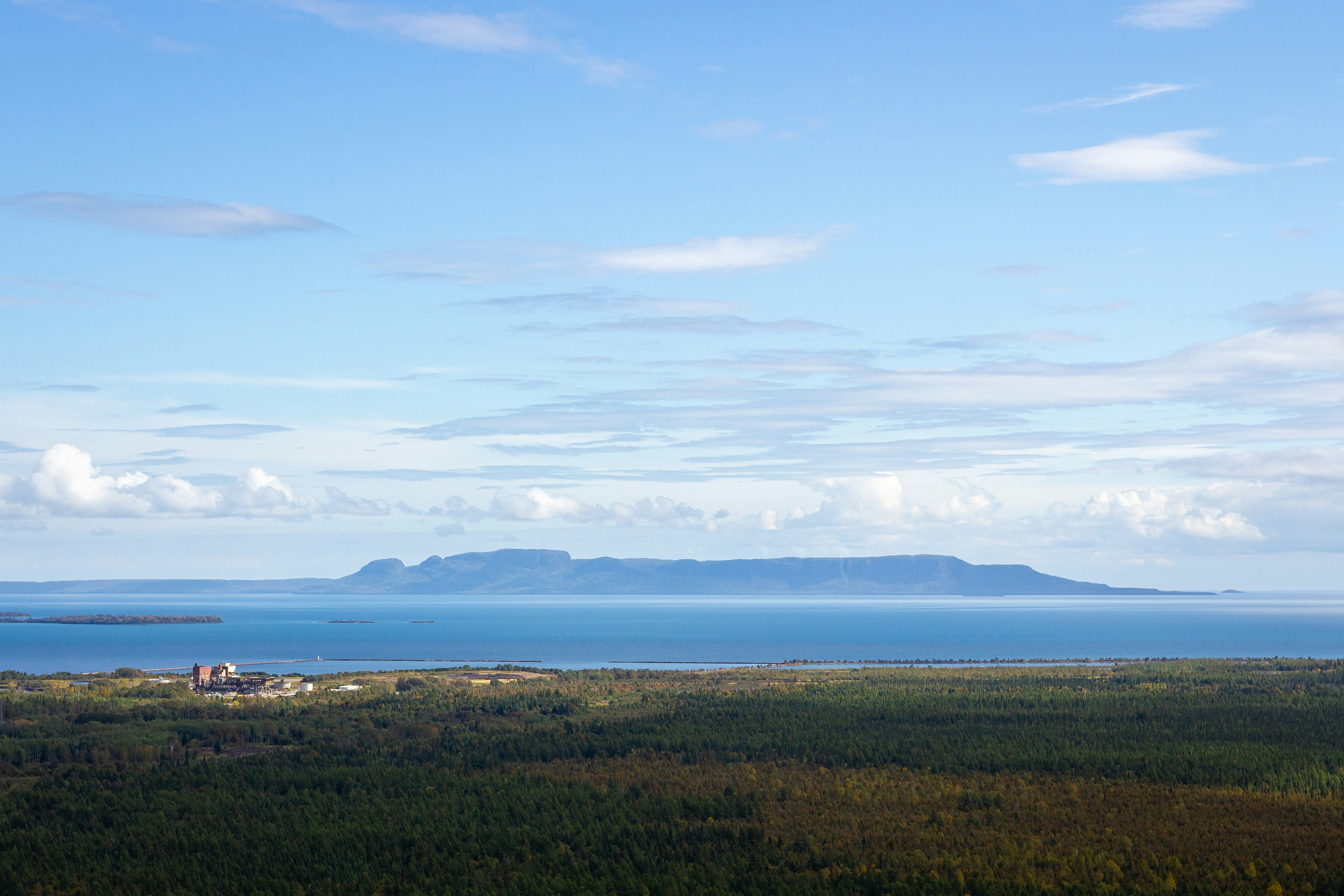 YQT destination photo