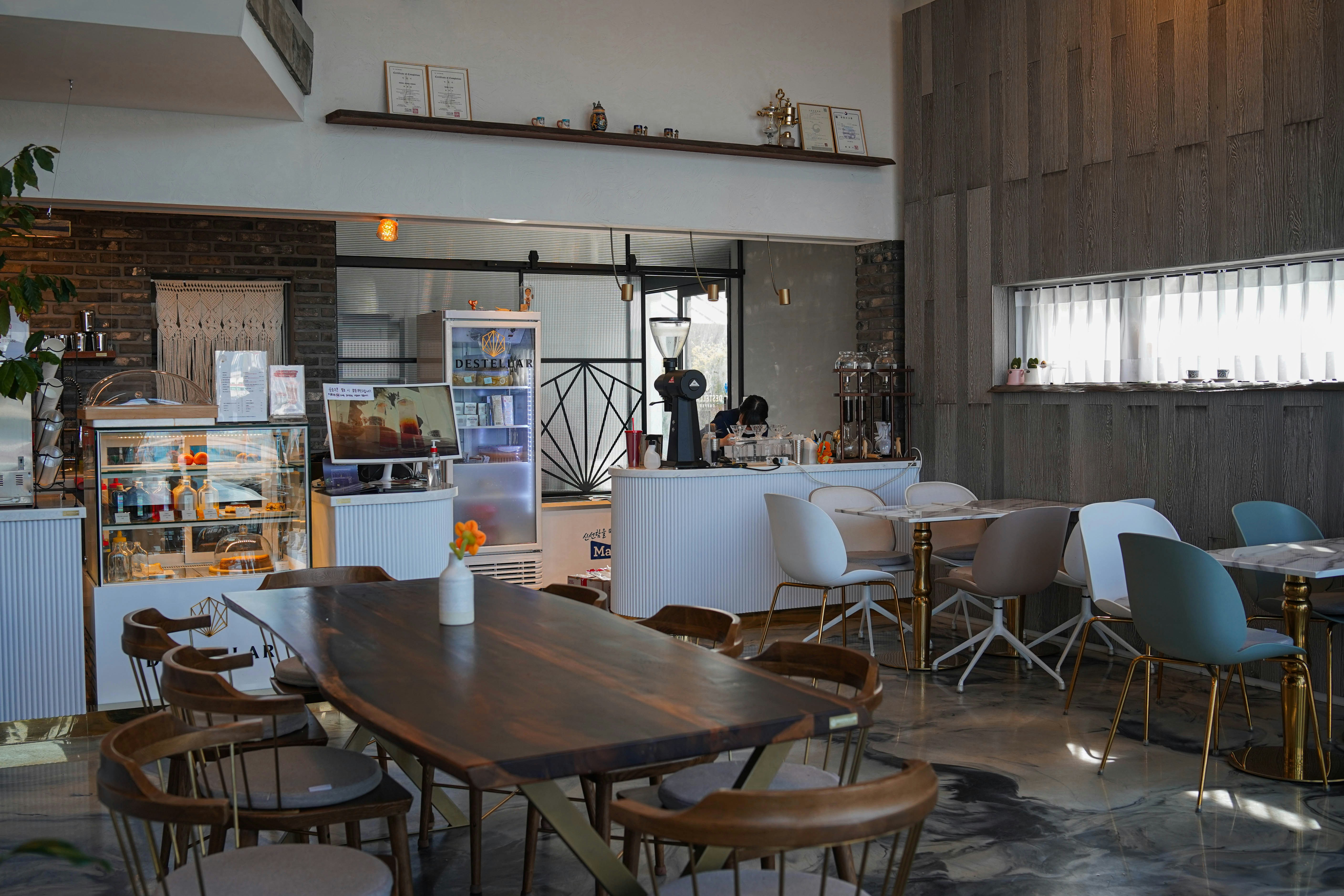 Restaurant Furniture for San Antonio, Texas