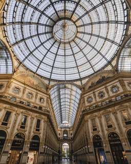 Small-group private tour with a dedicated driver-guide.