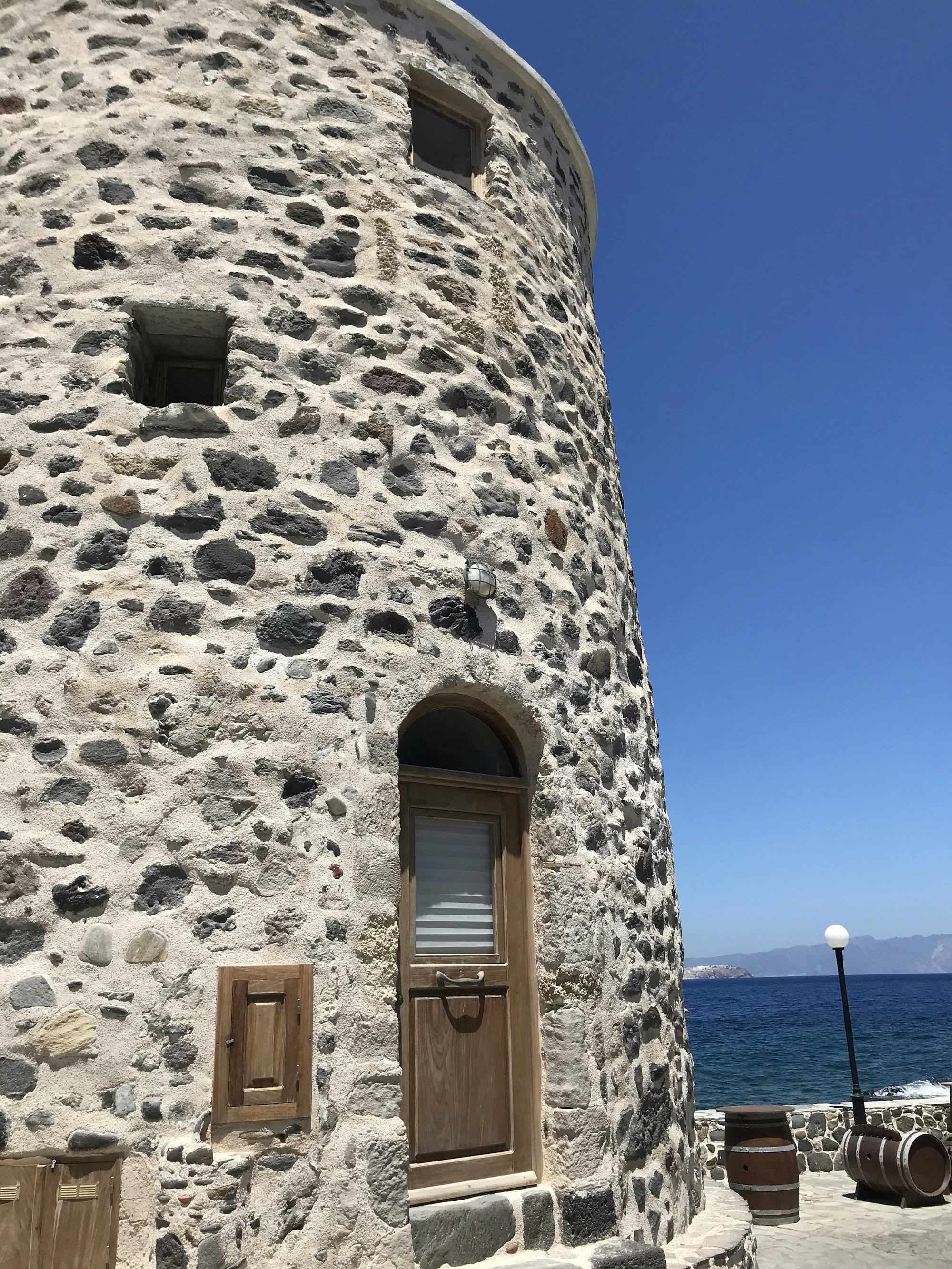 Optimal Seasons and Weather for Visiting Nisyros: A Guide