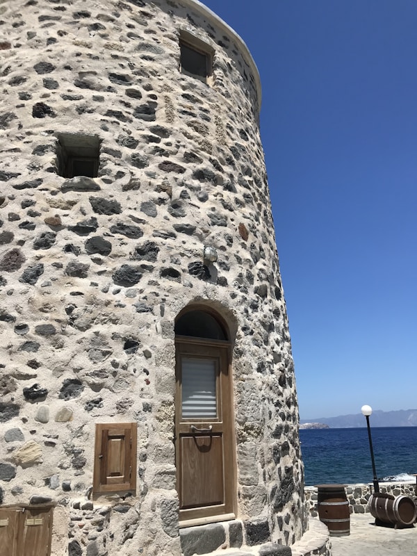 Optimal Seasons and Weather for Visiting Nisyros: A Guide