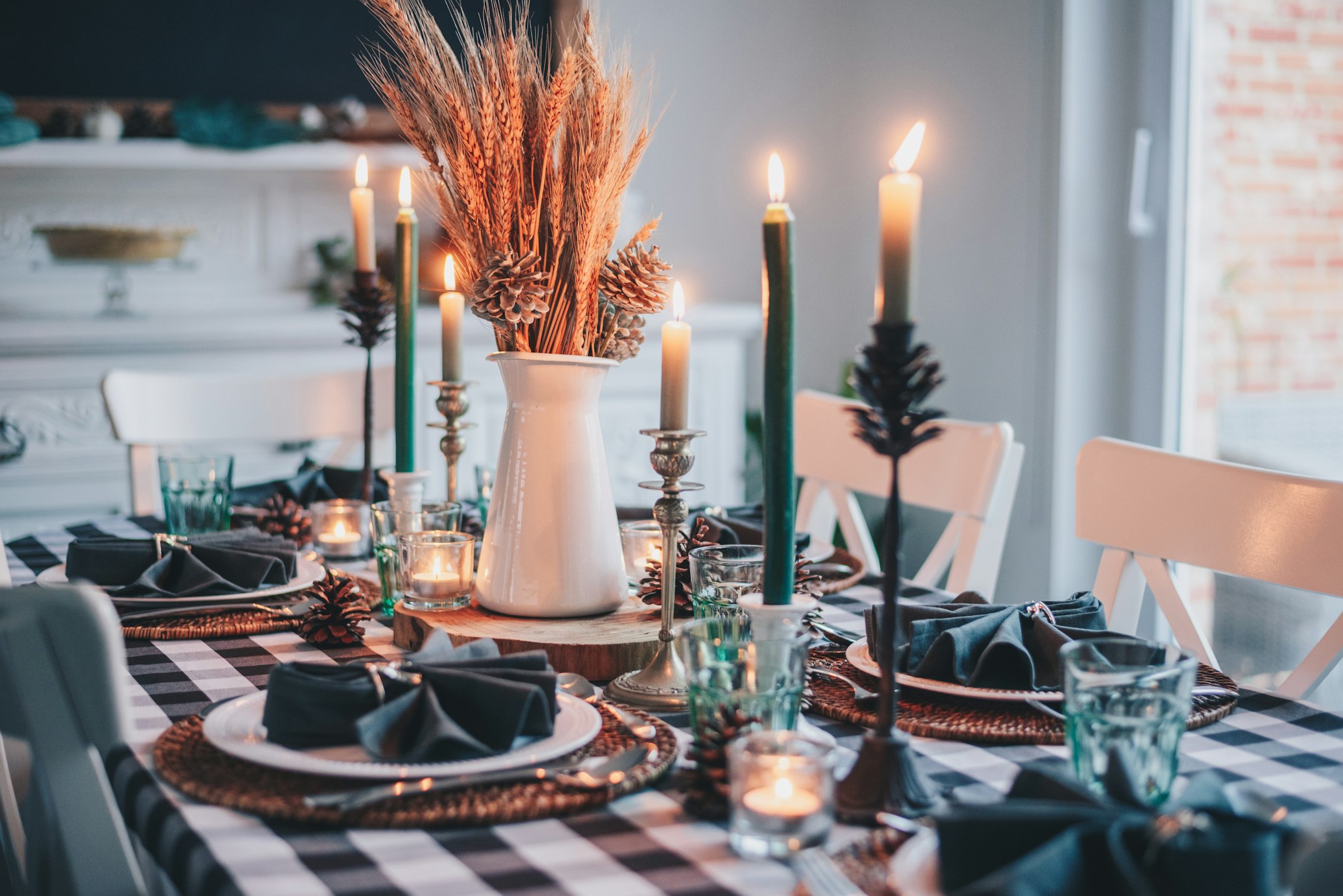 Sustainable Christmas tablescape