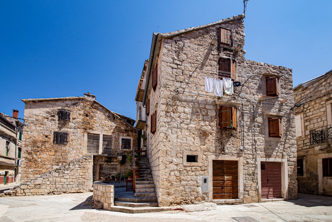 Exploring the Filming Locations of Fiddler