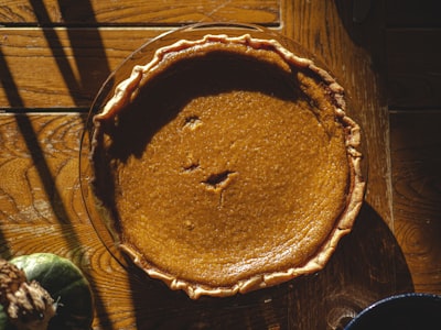 brown and white ceramic bowl pumpkin pie google meet background