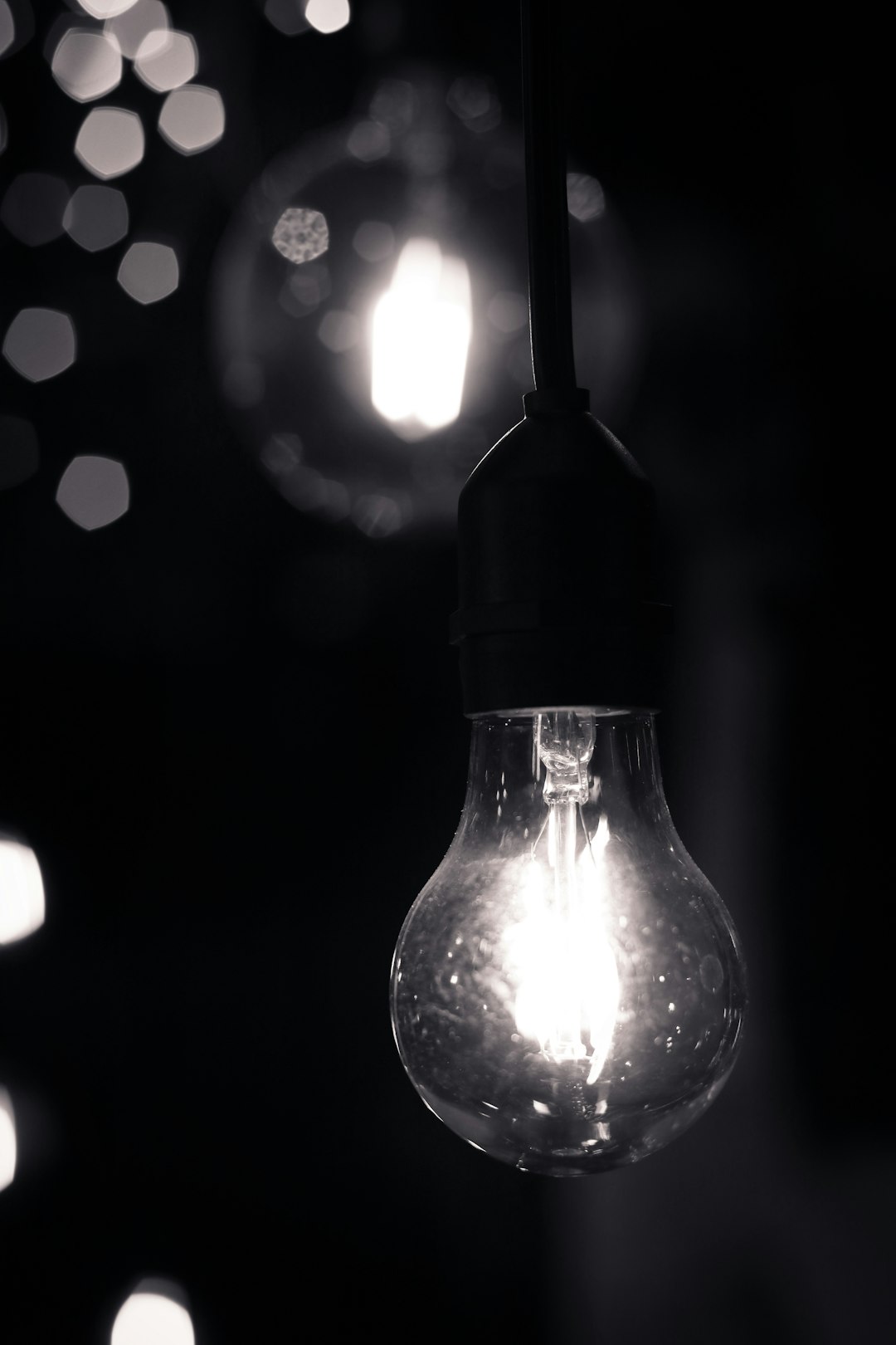 light bulb with bokeh lights