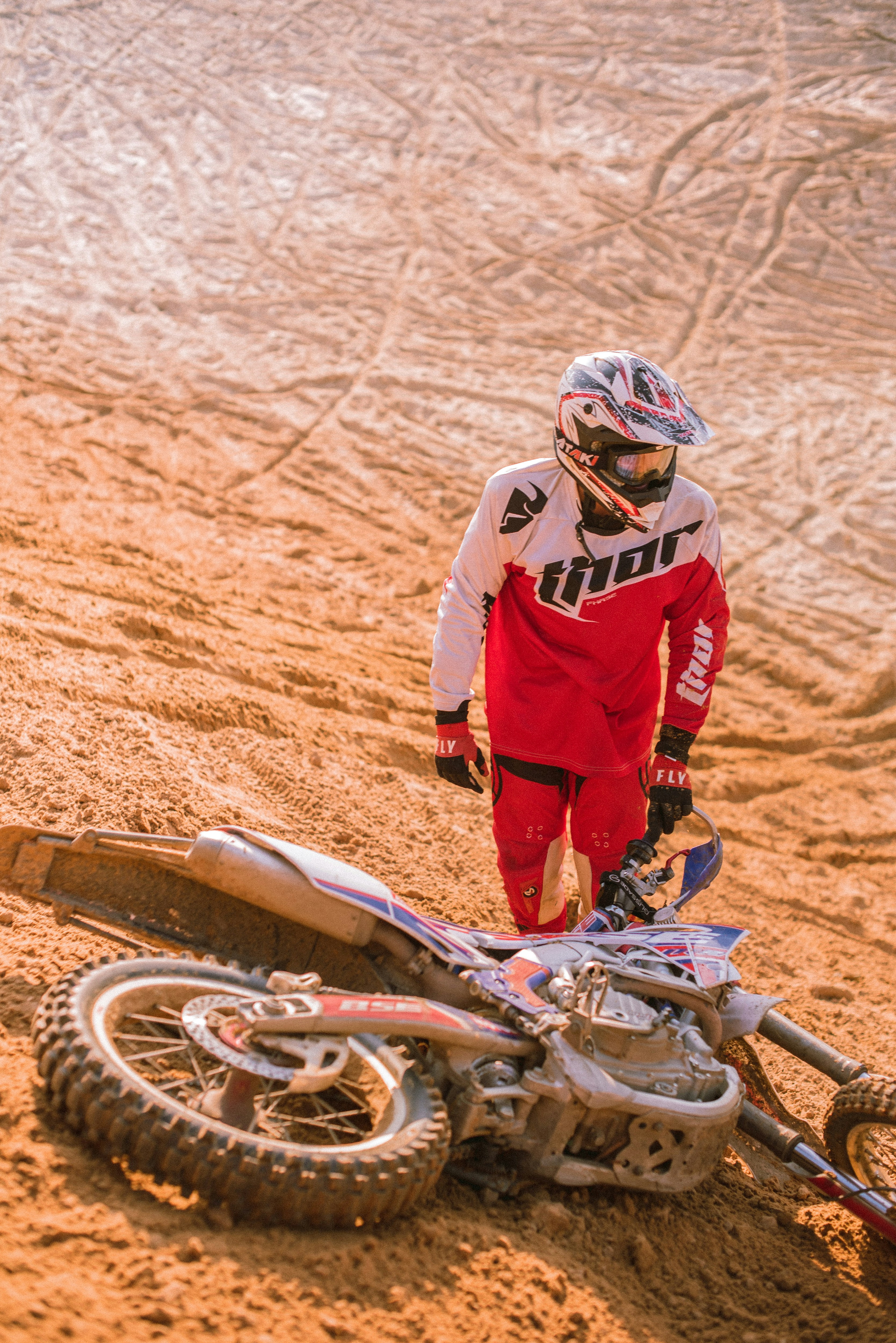 Photo by lubitglazami