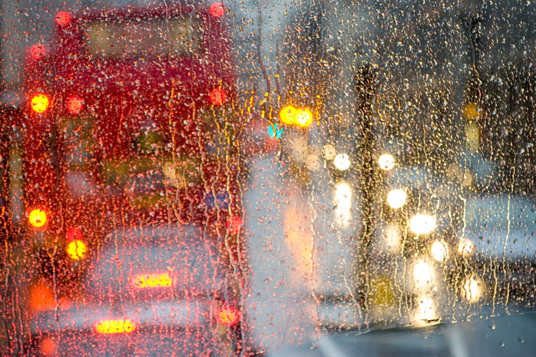 water droplets on glass during daytime