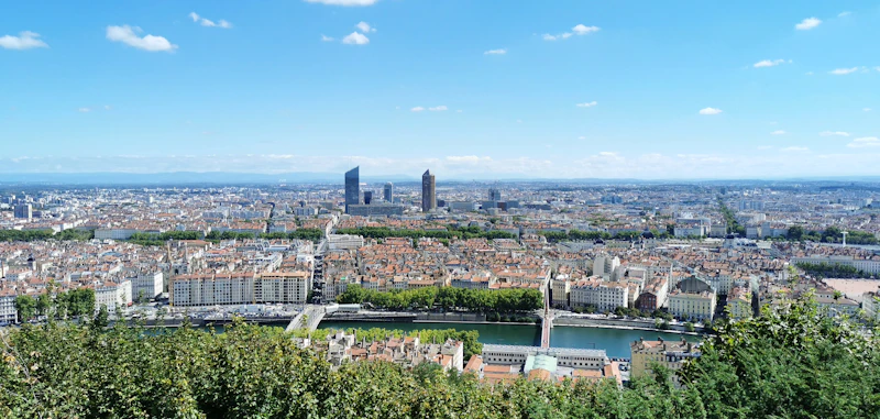 Best Hotels With Rooftop Pools in Lyon for Skyline Swims