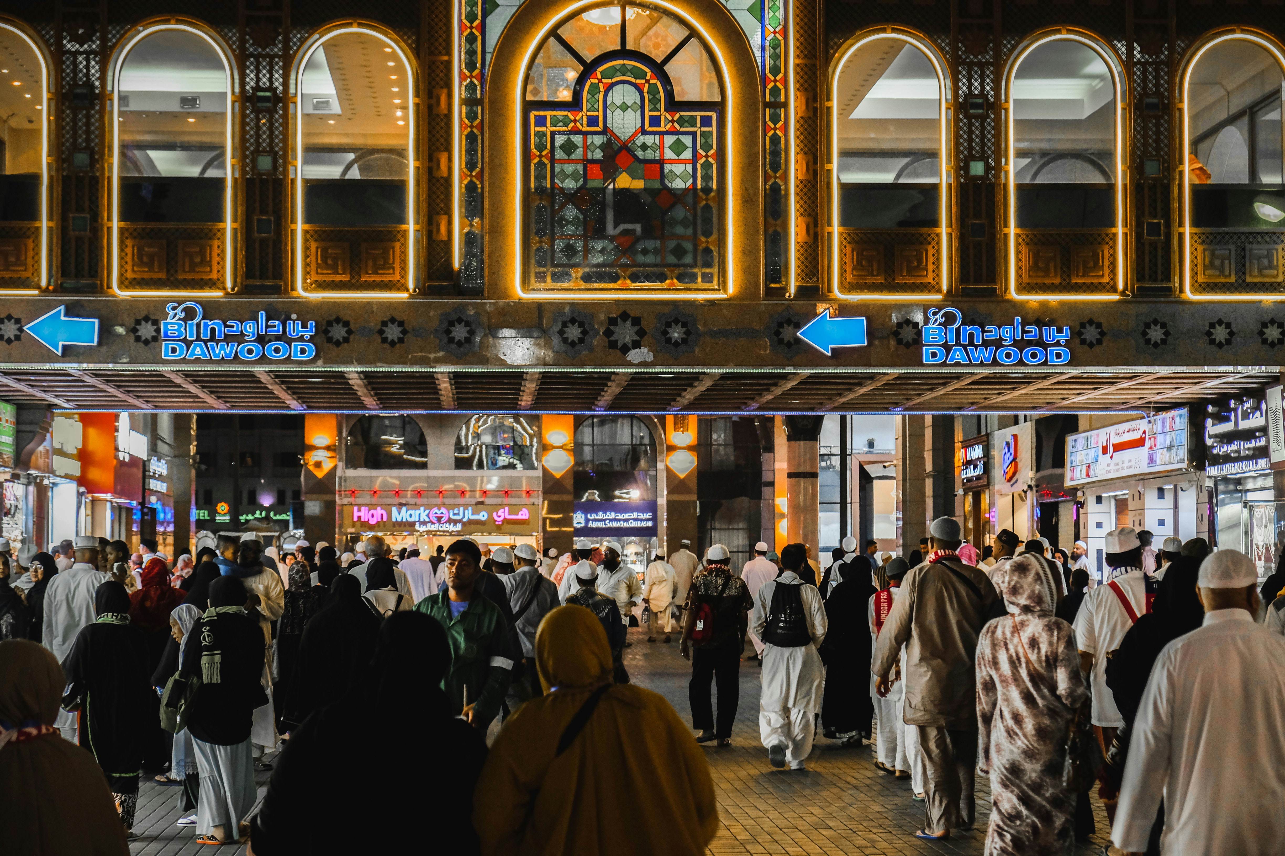 كيف تخلين متجرك الإلكتروني الأول في سوق السعودية؟