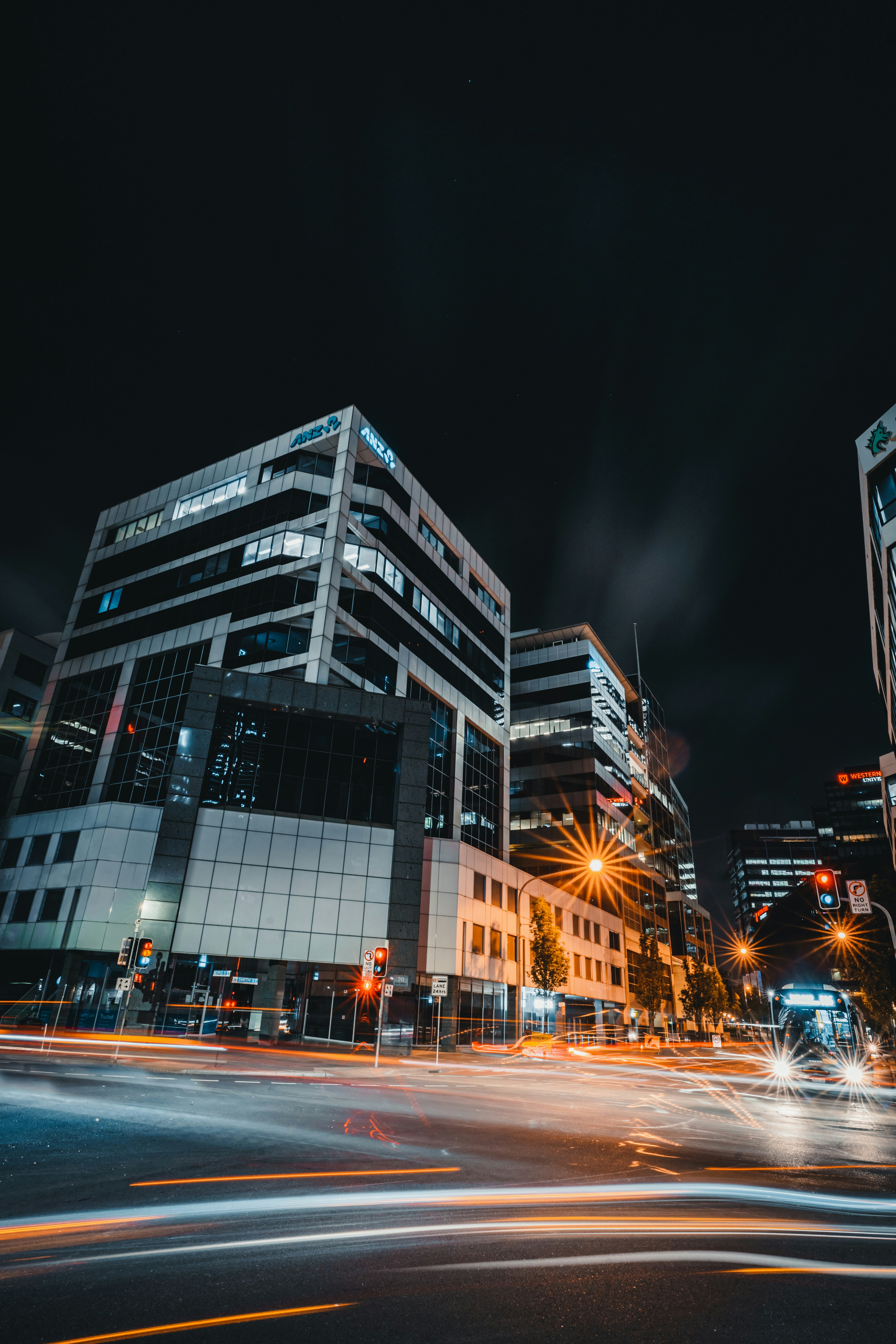 Photo by jamesthompsxn