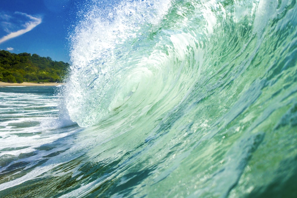 water waves in close up photography