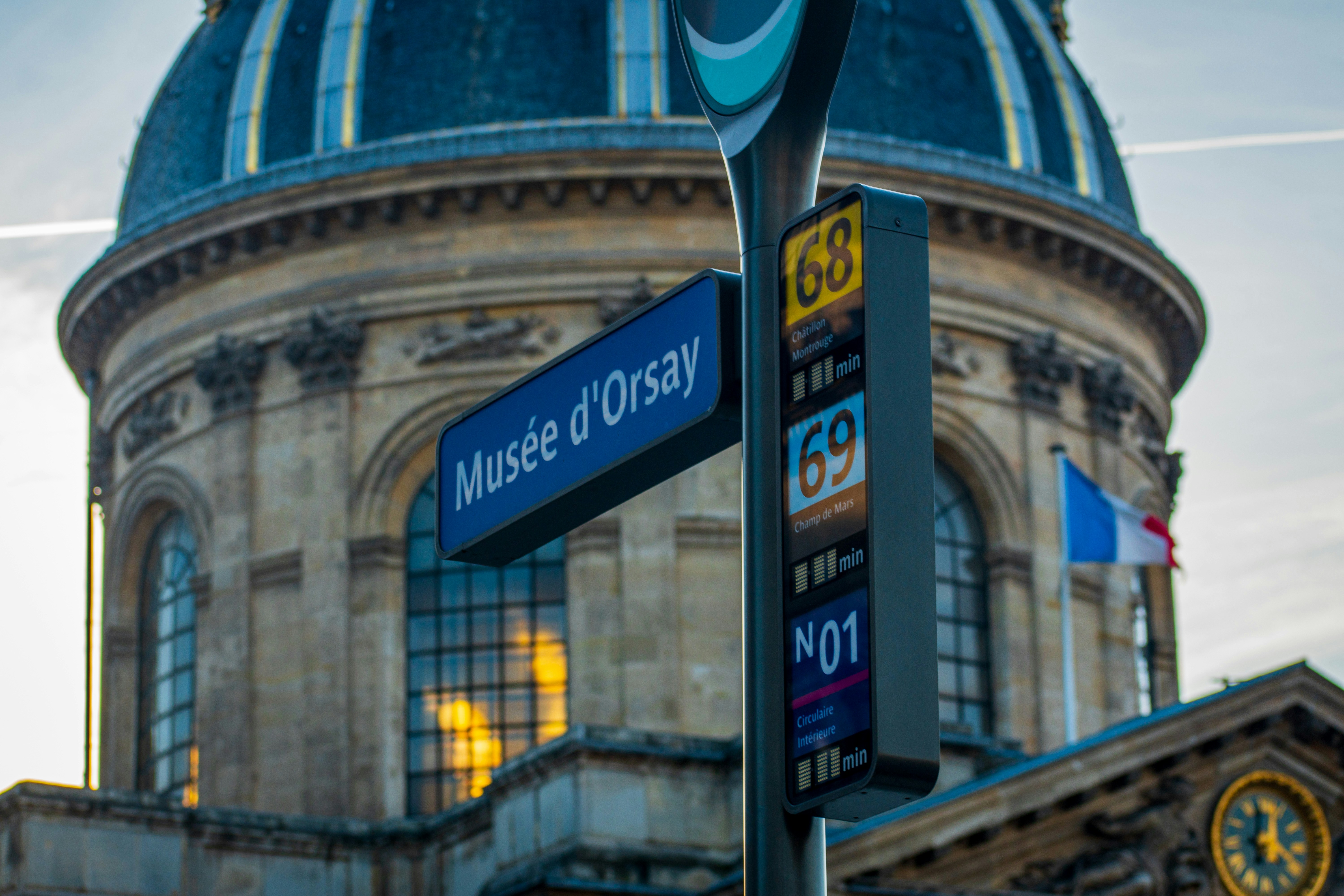 french underground station image