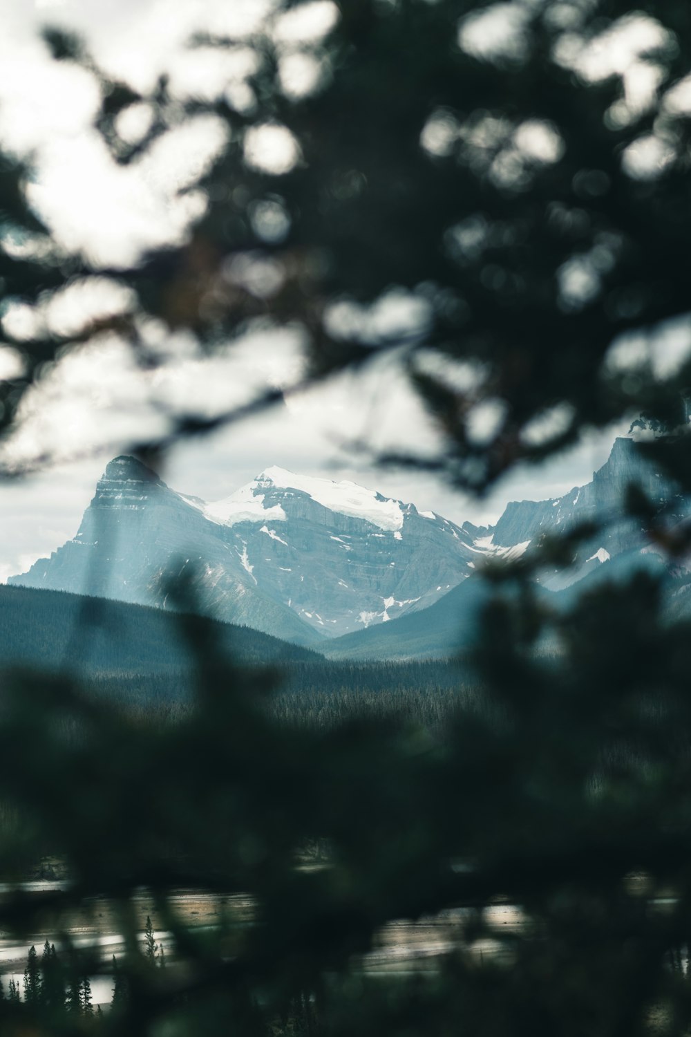 snow covered mountain during daytime