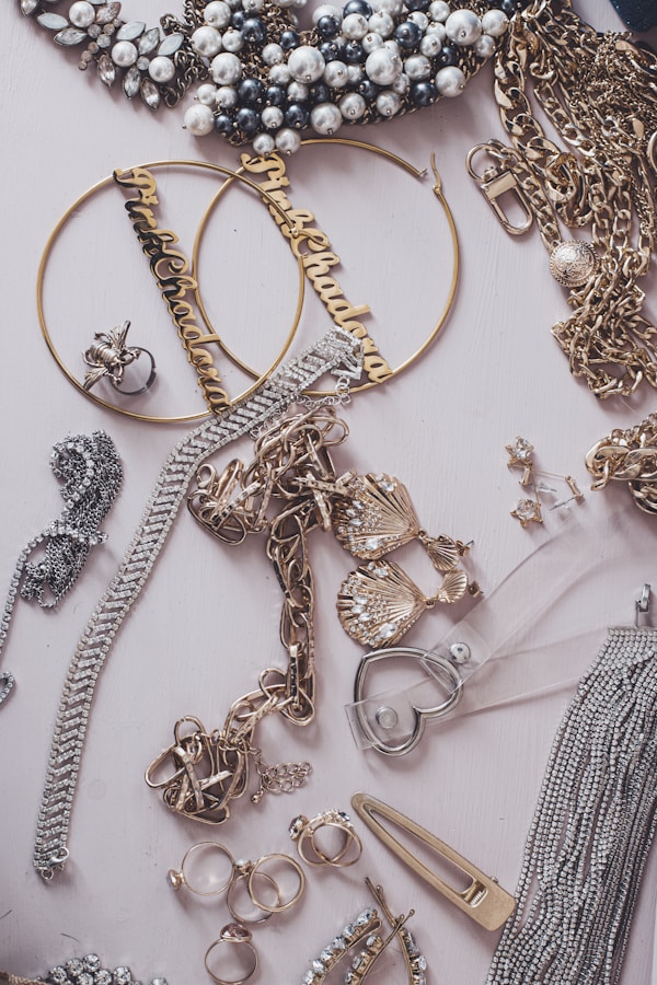 Joyería y moda juvenil