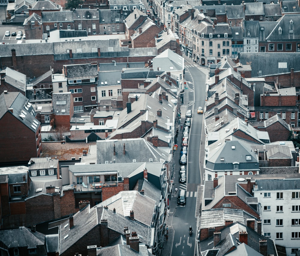 Luftaufnahme von Stadtgebäuden tagsüber