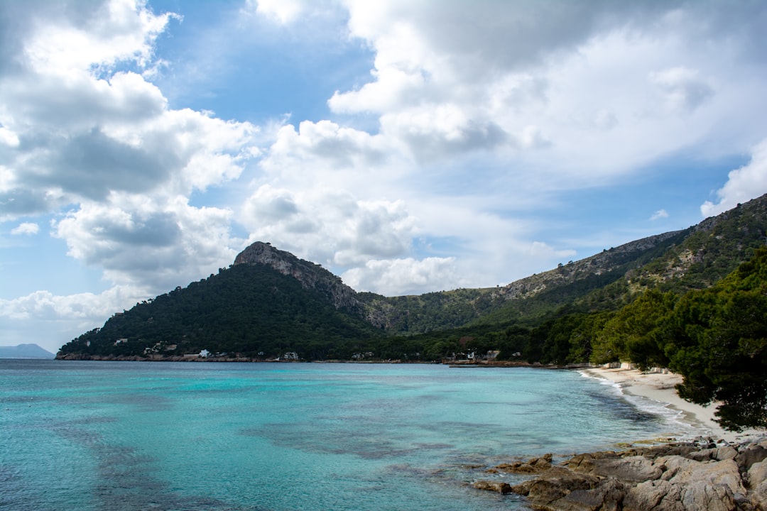 Picturesque hidden beach that wants us to stay and relax. 