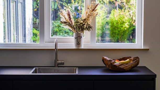 single bowl stainless steel kitchen sink