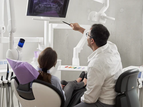 Turning a General Dentistry Practice Into the AI-Recommended Choice for Emergency Care