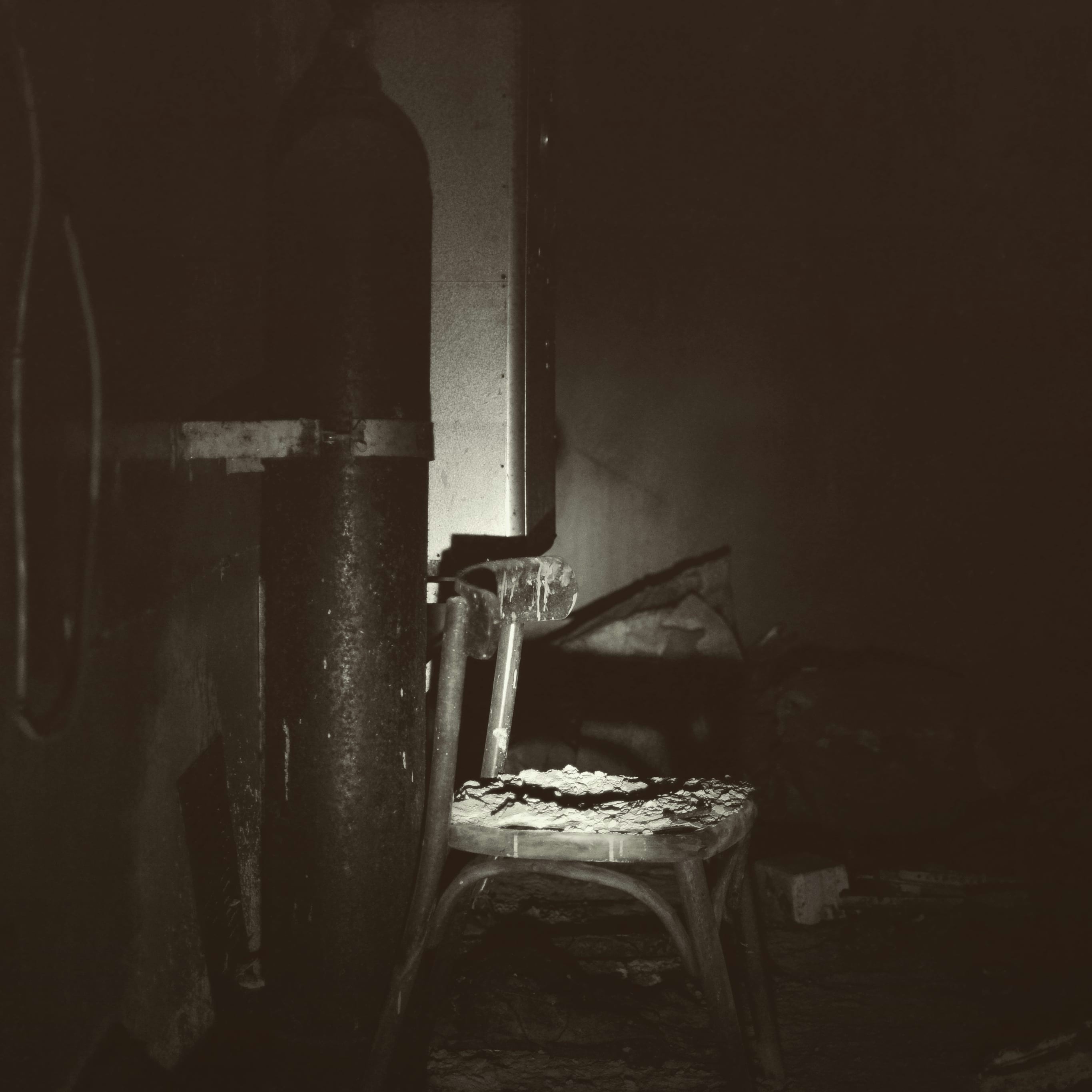 Emergency plumbing repair service in progress