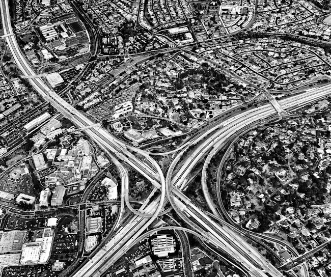 Aerial view of Bogotá showcasing urban traffic patterns.