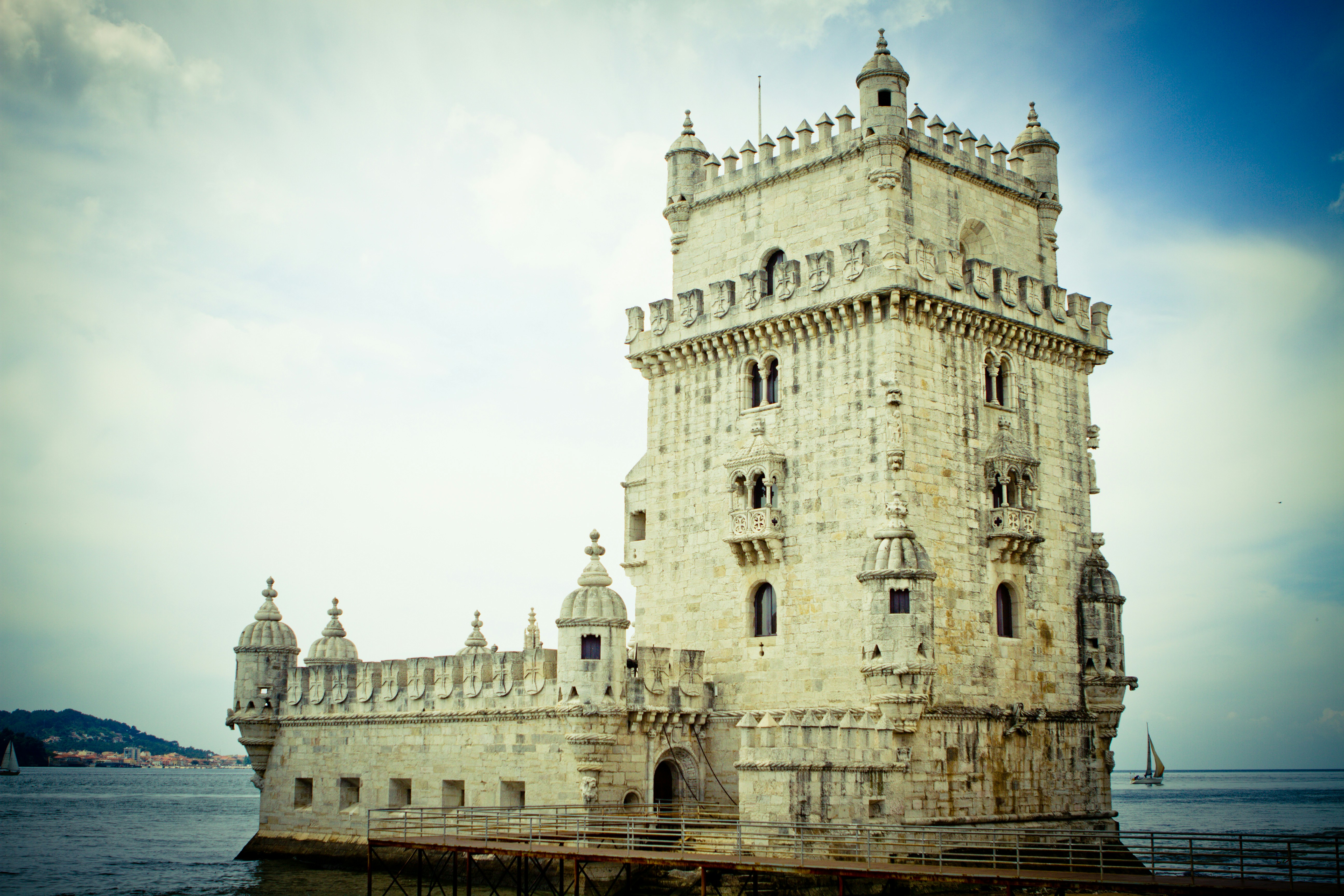 Photo by raimondklavins